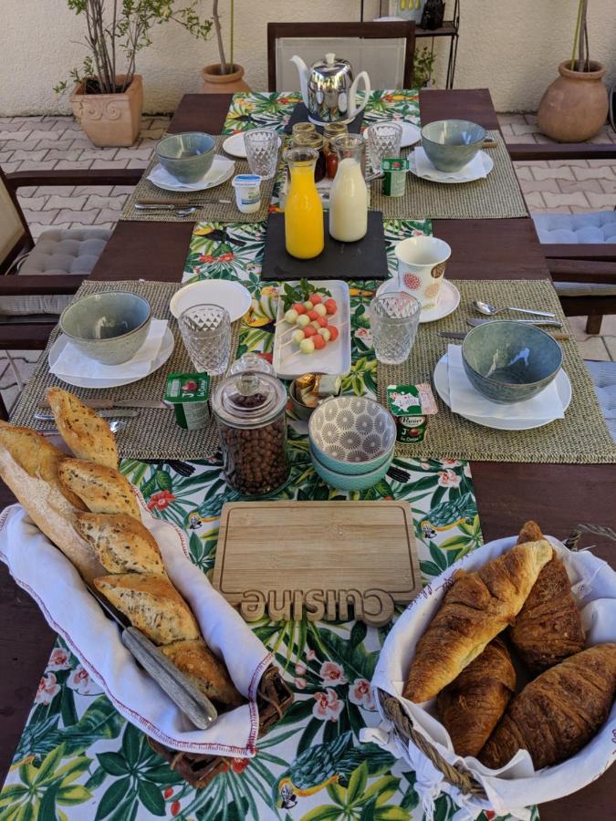 Les Jardins D'Holi Proche Uzes Bed & Breakfast Garrigues-et-Sainte-Eulalie Eksteriør bilde